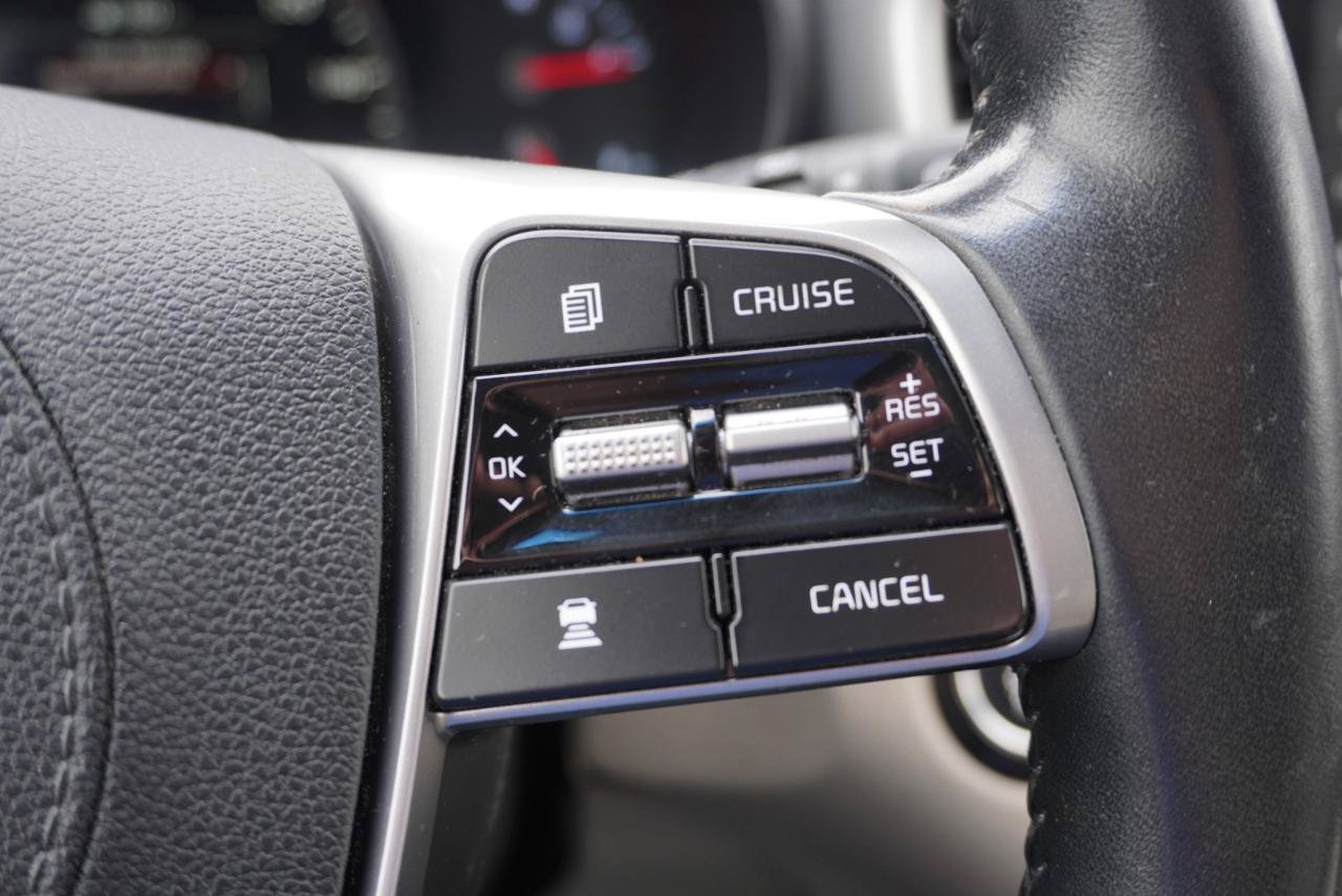 Used 2019 Kia Sorento EX FWD image 12