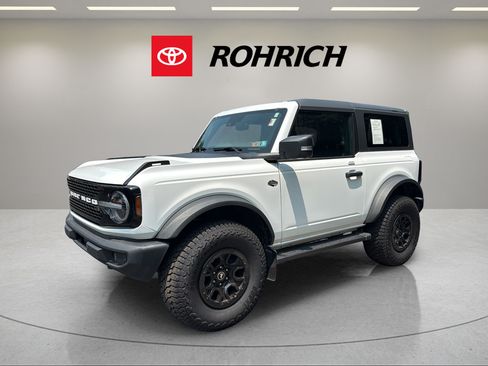 Used 2022 Ford Bronco Wildtrak AWD/4WD image 1