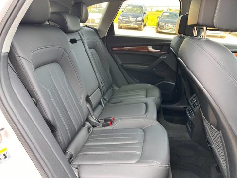 Used 2023 Audi Q5 2.0T Premium Plus AWD/4WD image 24