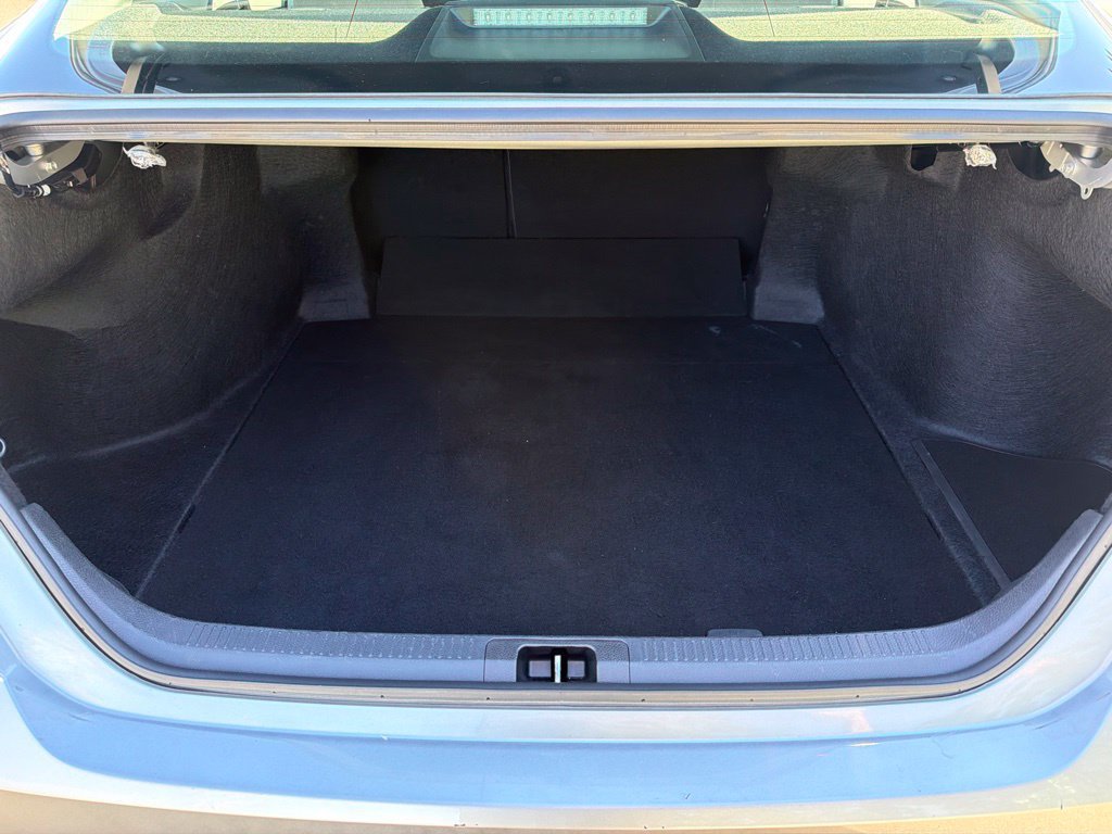 Used 2025 Toyota Camry LE FWD image 18