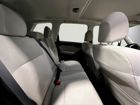 Used 2014 Subaru Forester 2.5i Premium w/ All-Weather Package image 24