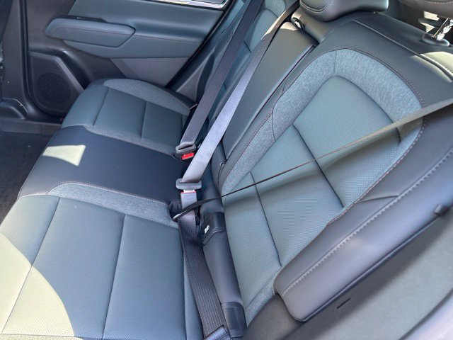 New 2027 GMC Terrain AT4 w/ Technology Package II AWD/4WD image 5