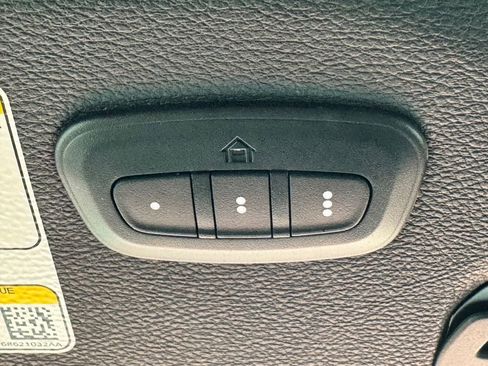 Used 2024 Jeep Wrangler Unlimited Rubicon image 29