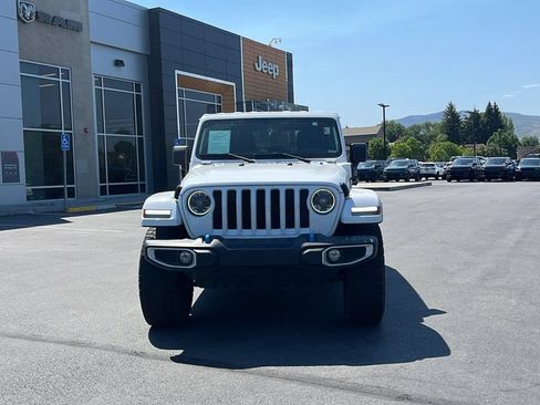 Used 2023 Jeep Wrangler Unlimited Sahara w/ Cold Weather Group AWD/4WD image 2