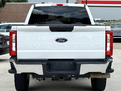 Used 2025 Ford F250 XLT AWD/4WD image 5