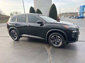Used 2025 Nissan Rogue SV w/ SV Premium Package video 1