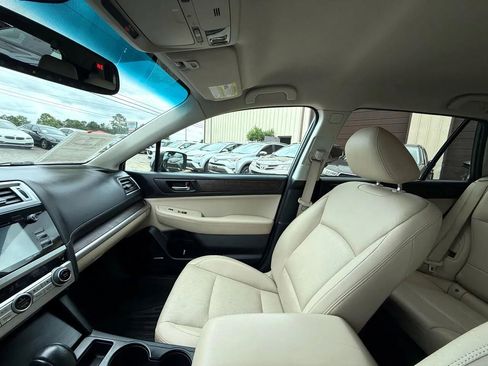 Used 2016 Subaru Outback 2.5i Limited w/ Popular Package #4 image 13