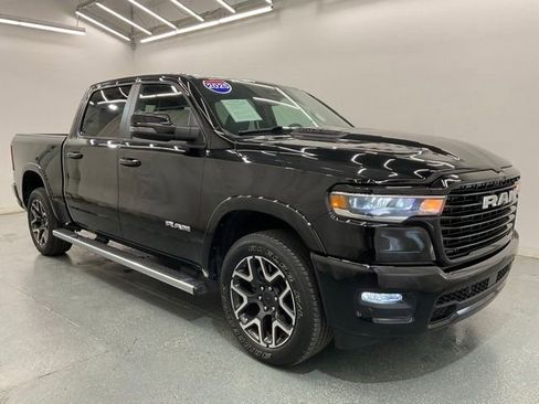Used 2025 RAM 1500 Laramie w/ Sport Appearance Package AWD/4WD image 8