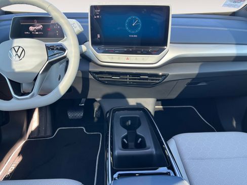 Certified 2023 Volkswagen ID.4 Pro S image 12