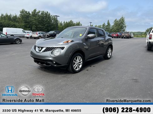 Used 2016 Nissan Juke SL AWD/4WD image 3