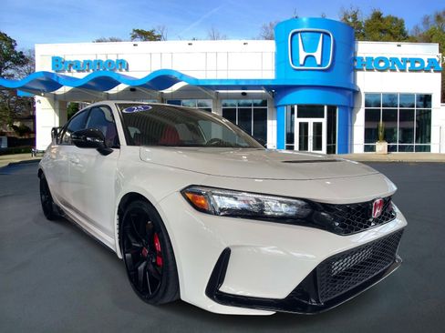 Certified 2025 Honda Civic Type R image 1