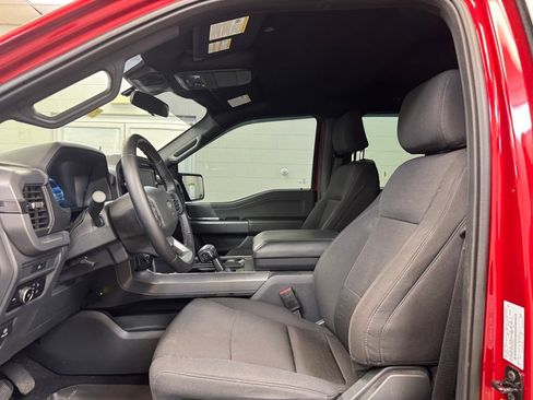 Used 2025 Ford F150 XLT w/ Equipment Group 301A Standard AWD/4WD image 15