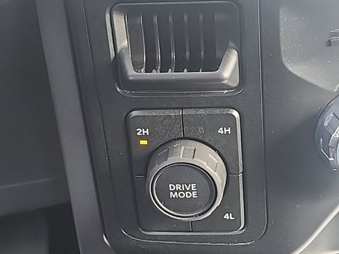 Used 2022 Ford F150 XLT w/ Equipment Group 302A High image 23