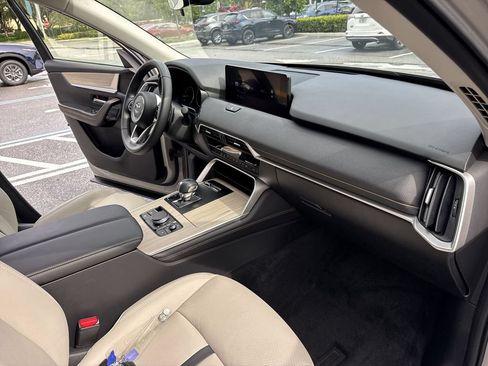 Certified 2025 MAZDA CX-90 3.3 Turbo w/ Preferred Package AWD/4WD image 32