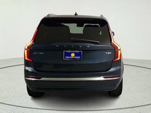 New 2026 Volvo XC90 T8 Ultra w/ Protection Package AWD/4WD image 6