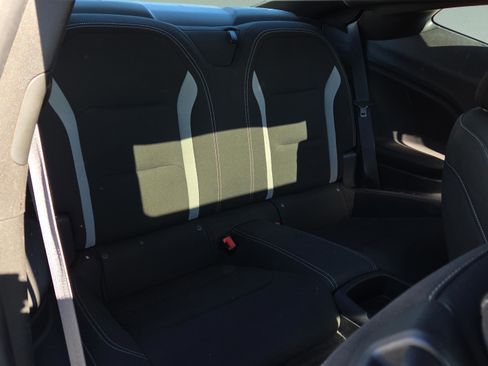 Used 2022 Chevrolet Camaro LT image 15