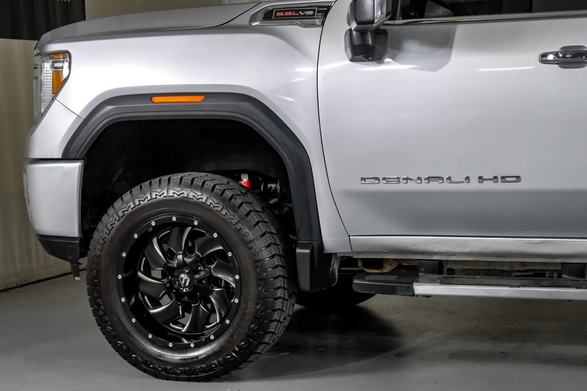 Used 2021 GMC Sierra 2500 Denali w/ Denali Ultimate Package AWD/4WD image 11