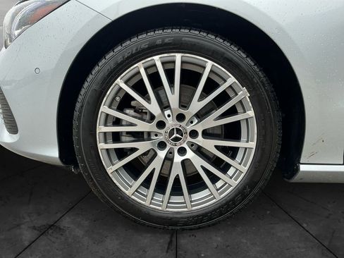 Used 2025 Mercedes-Benz CLA 250 4MATIC image 15