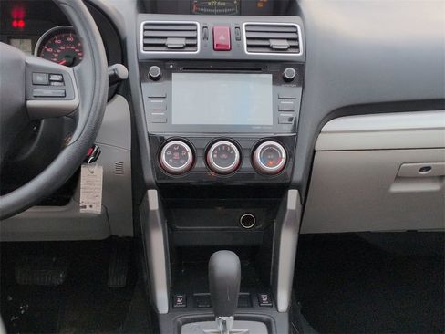 Used 2016 Subaru Forester 2.5i Premium w/ All-Weather Package image 28