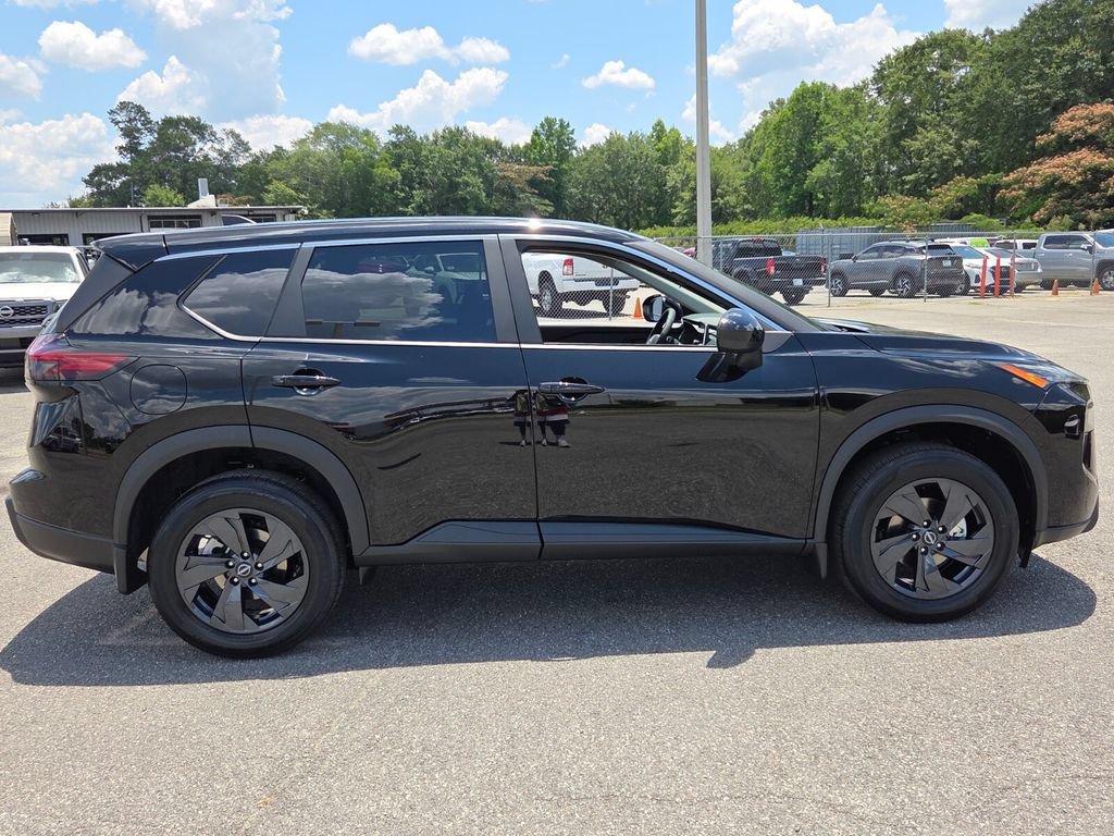 New 2026 Nissan Rogue SV FWD image 11
