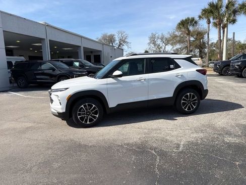 New 2026 Chevrolet TrailBlazer LT w/ Driver Confidence Package image 3