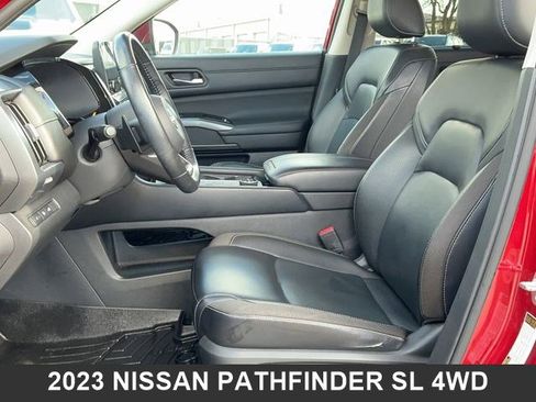 Used 2023 Nissan Pathfinder SL image 13