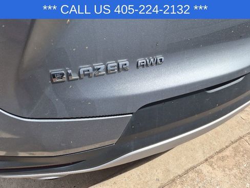 Used 2025 Chevrolet Blazer LT AWD/4WD image 10