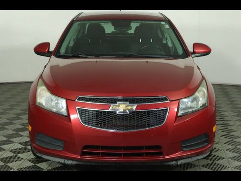 Used 2014 Chevrolet Cruze LT FWD image 11