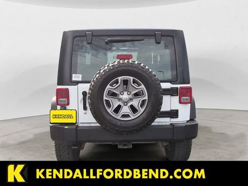 Used 2017 Jeep Wrangler Rubicon w/ Trailer Tow Group AWD/4WD image 4
