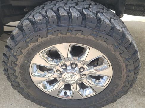 Used 2022 RAM 2500 Limited AWD/4WD image 21