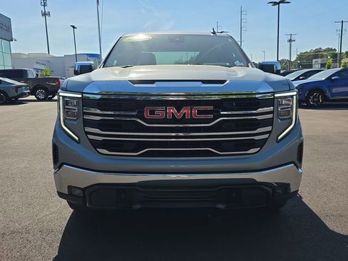 Used 2025 GMC Sierra 1500 SLT AWD/4WD image 8