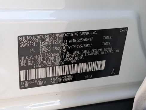 Certified 2025 Toyota RAV4 XLE FWD image 17