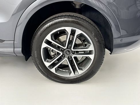 Used 2025 Audi Q5 Premium Plus w/ Premium Plus AWD/4WD image 32