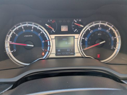 Used 2019 Toyota 4Runner TRD Off-Road Premium image 31