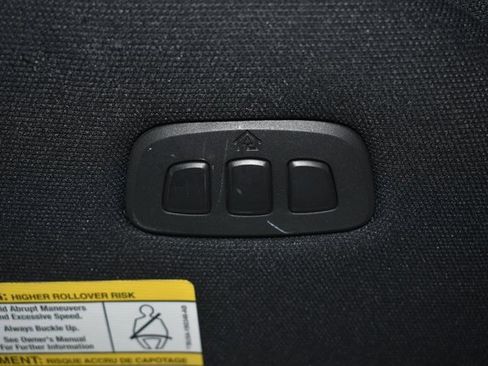 Used 2021 Ford Expedition Limited image 41