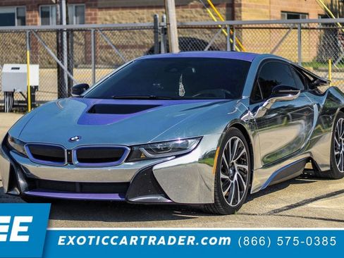 Used 2016 BMW i8 image 1