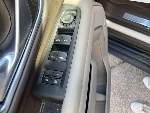 Used 2021 GMC Yukon SLT w/ SLT Luxury Plus Package RWD image 21