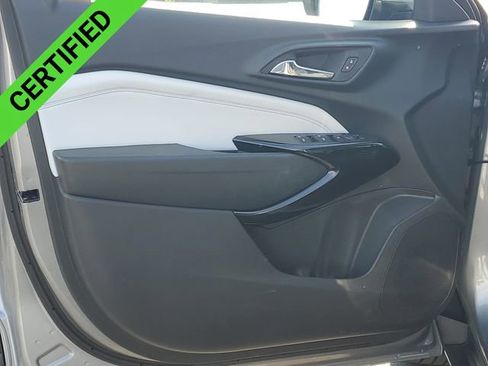 Certified 2024 Chevrolet Trax LT w/ Driver Confidence Package image 22