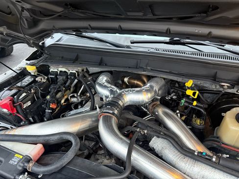 Used 2012 Ford F350 Lariat w/ Snow Plow Prep Pkg image 32