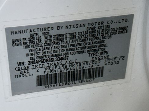 Used 2025 Nissan Kicks SR image 12