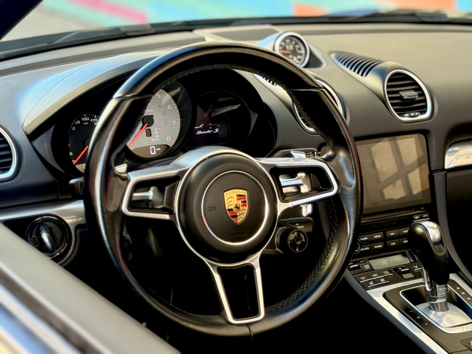 Used 2017 Porsche 718 Boxster S RWD image 15