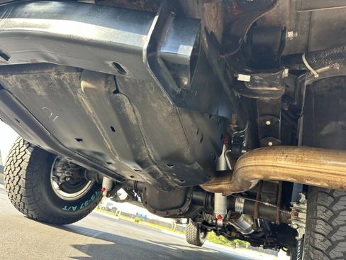 Used 2005 Ford Excursion Limited image 78