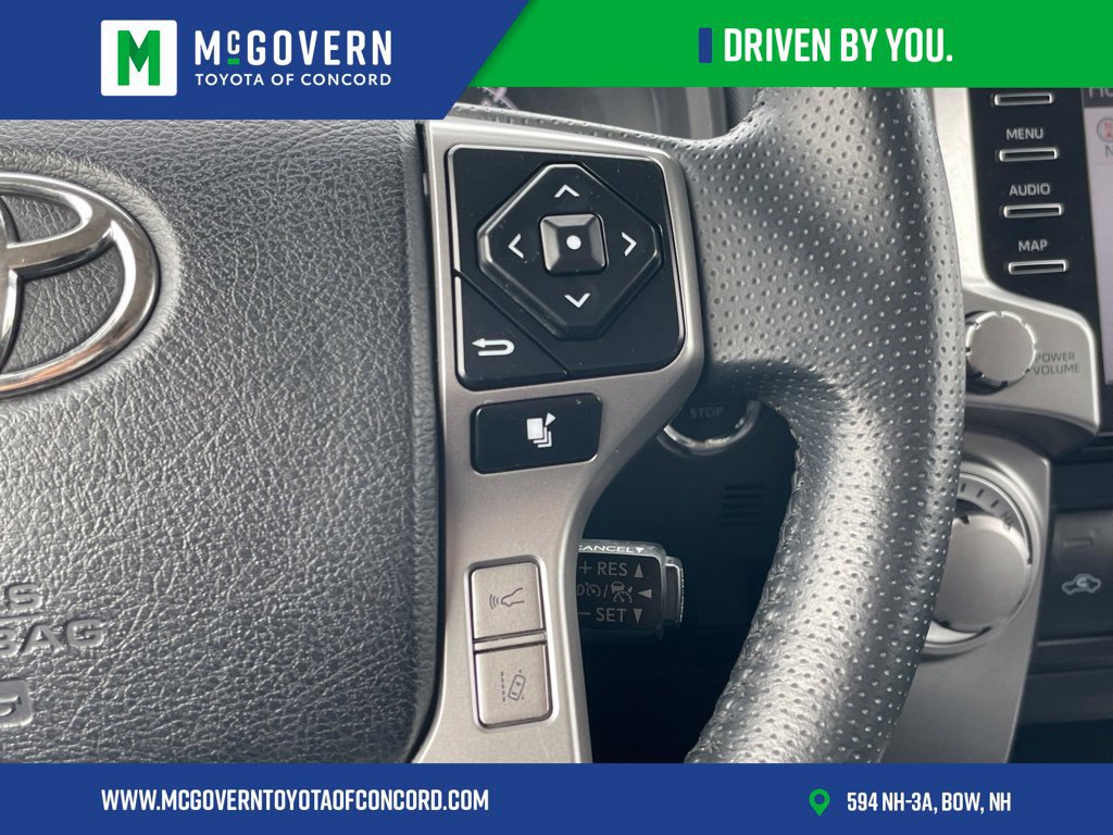 Used 2020 Toyota 4Runner SR5 Premium w/ Moonroof Package AWD/4WD image 29