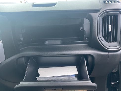 Used 2021 Chevrolet Silverado 1500 Custom image 30