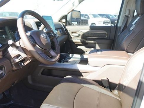 New 2025 RAM 2500 Limited image 19