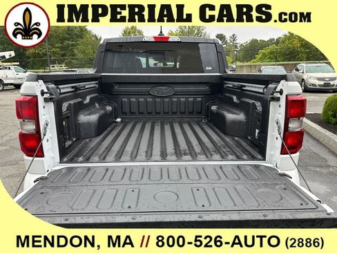 New 2025 Ford Maverick Lobo image 13