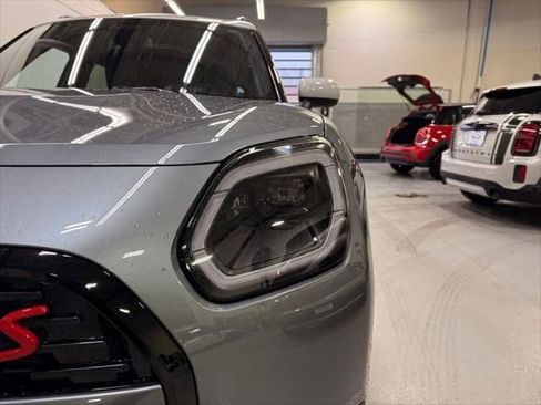New 2026 MINI Cooper Countryman S w/ Comfort Package Max image 9