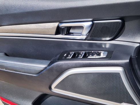 Used 2021 Kia Telluride EX w/ EX Premium Package image 6