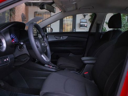 Used 2020 Kia Forte LXS image 13
