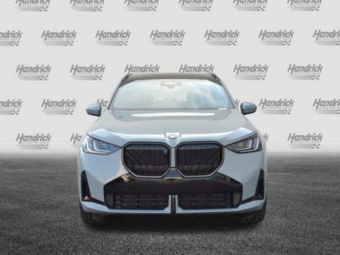 Used 2026 BMW X3 xDrive30i w/ Premium Package AWD/4WD image 3